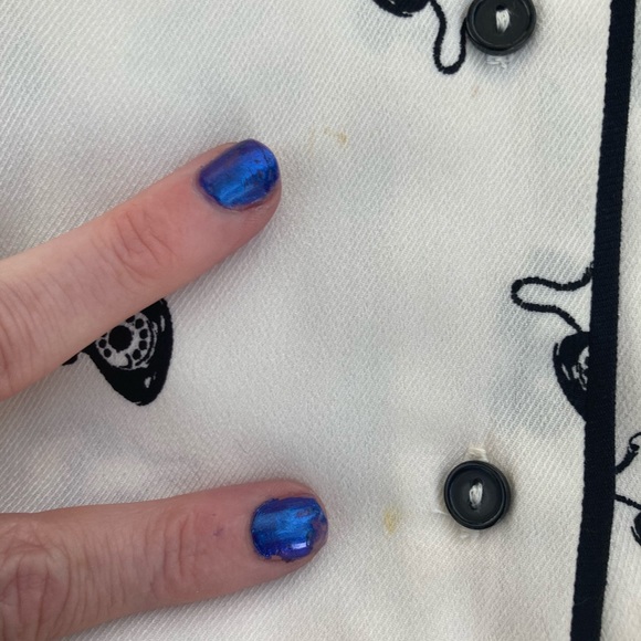 Forever 21 Contemporary CS Button Down Telephone - Picture 13 of 16